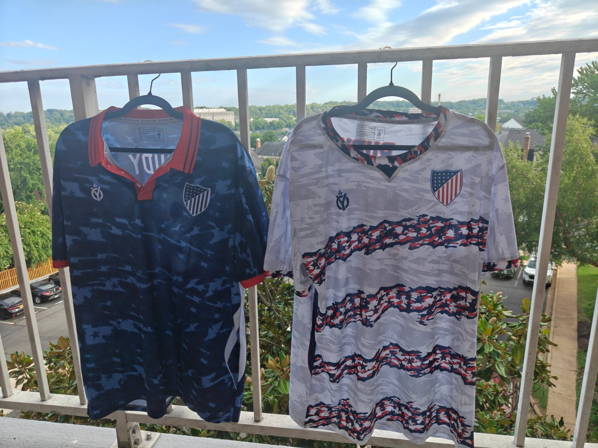 USA Sparkling Navy - Olive & York