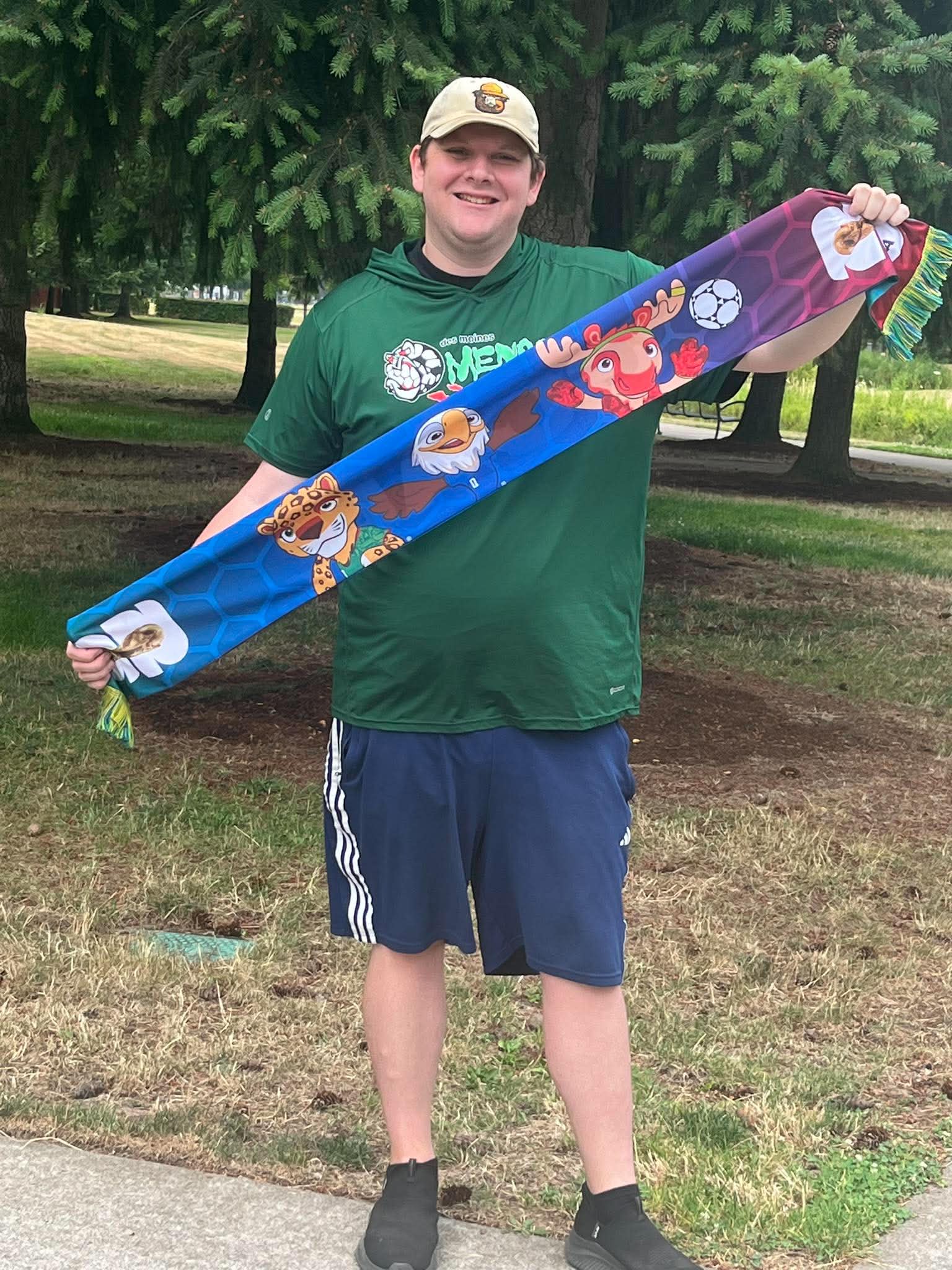 World Cup Official Mascots Net Scarf-Olive & York
