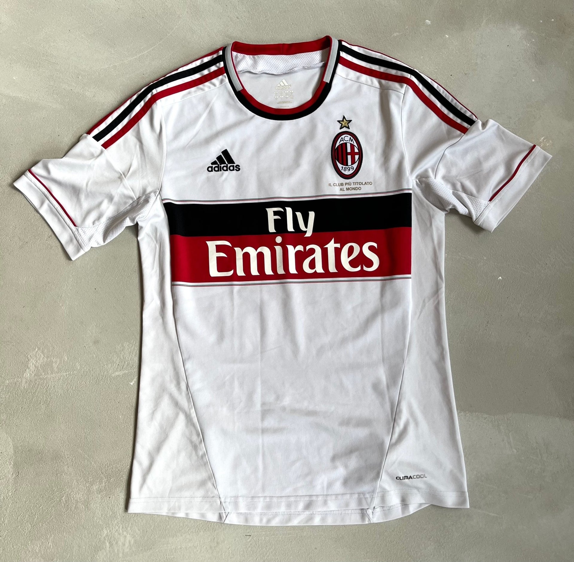 Trikot A.C. MILAN 2012 2013 Sonderedition Gold KAKA BALOTELLI EL Trikot A.C. MILAN 2012 2013 Sonderedition Gold KAKA BALOTELLI EL