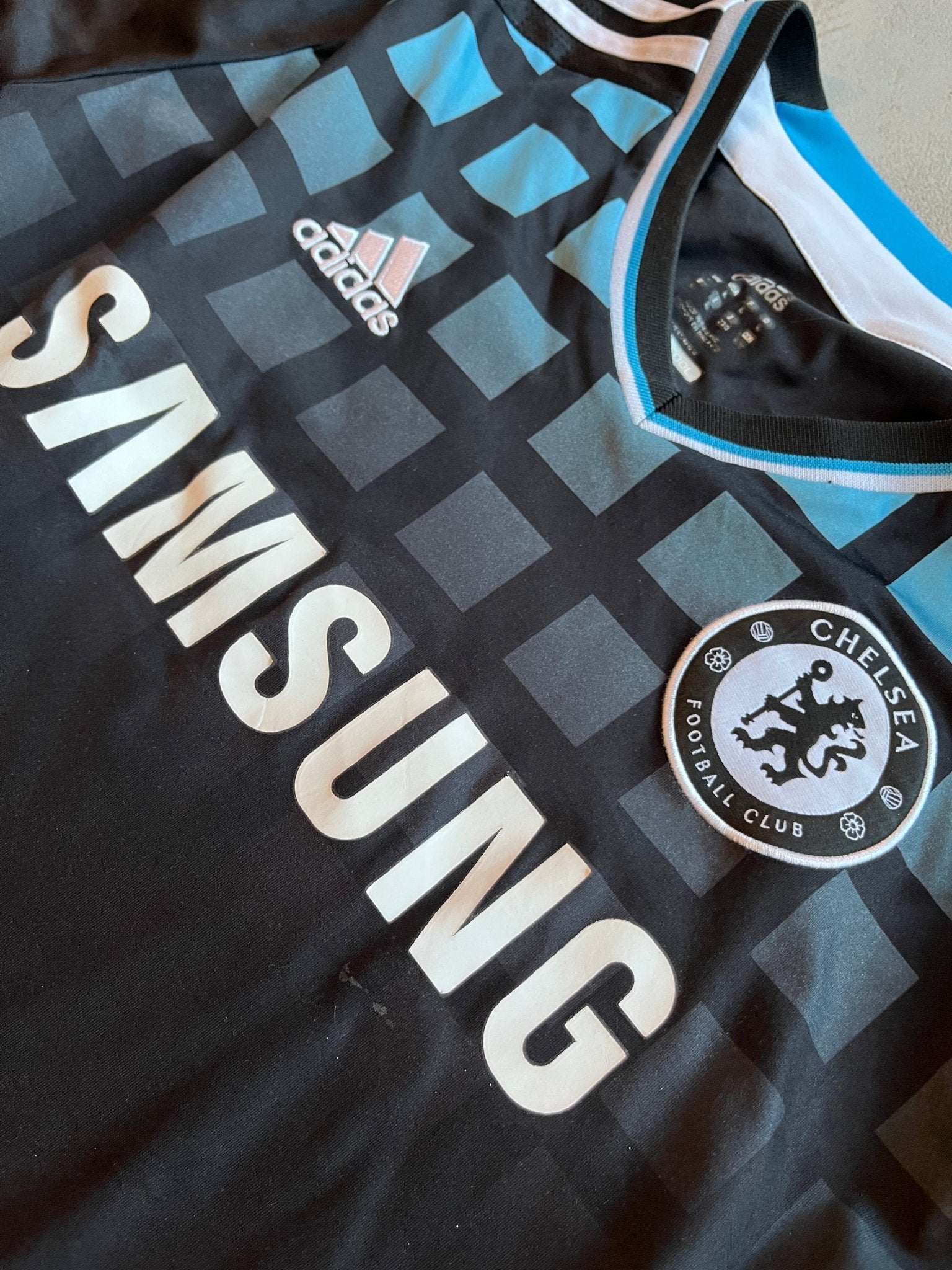 Chelsea 2011/12 Vintage Away Long-Sleeve Jersey - Size Large-Olive & York
