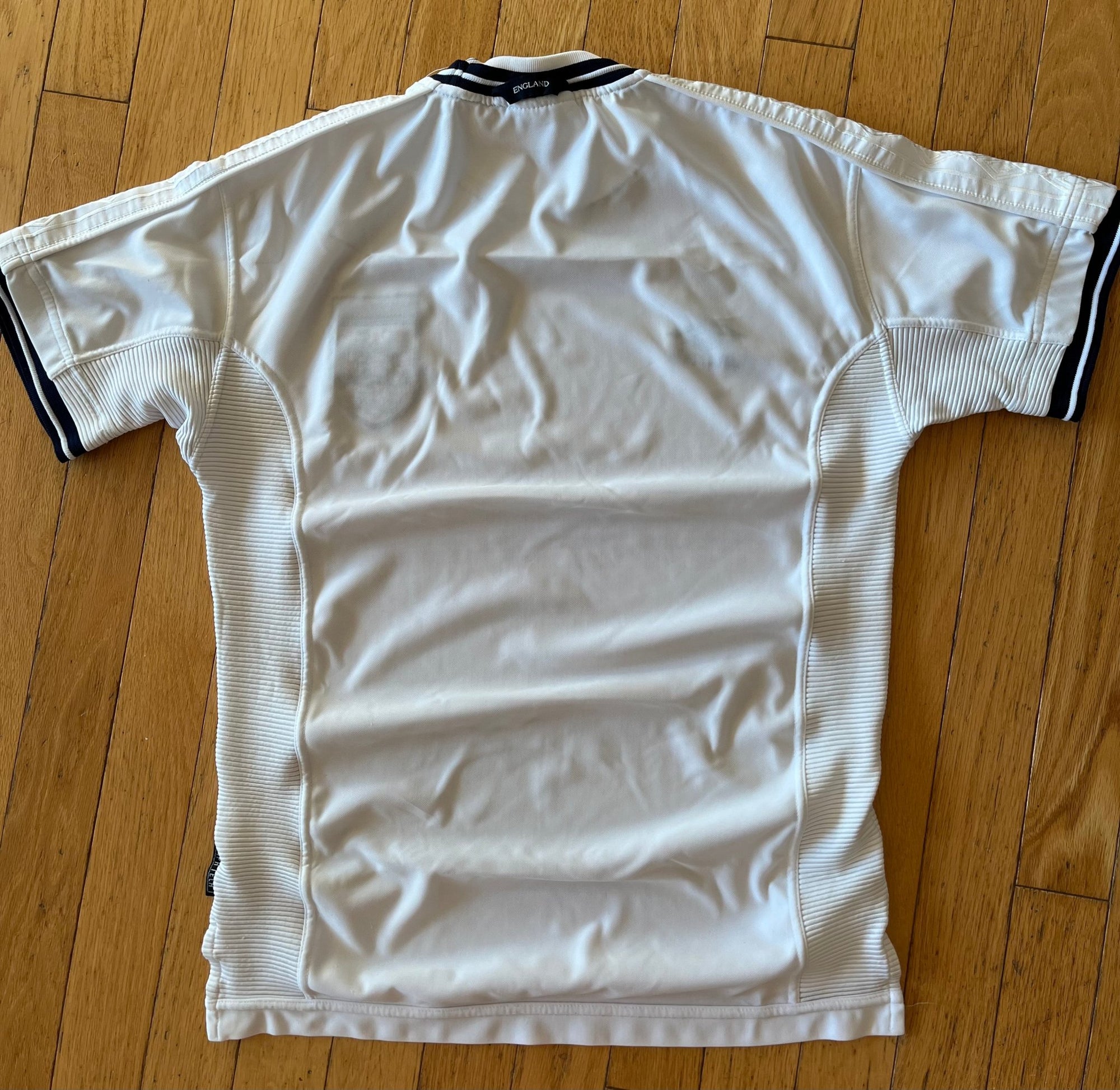 England 2000 Vintage Soccer Jersey-Olive & York