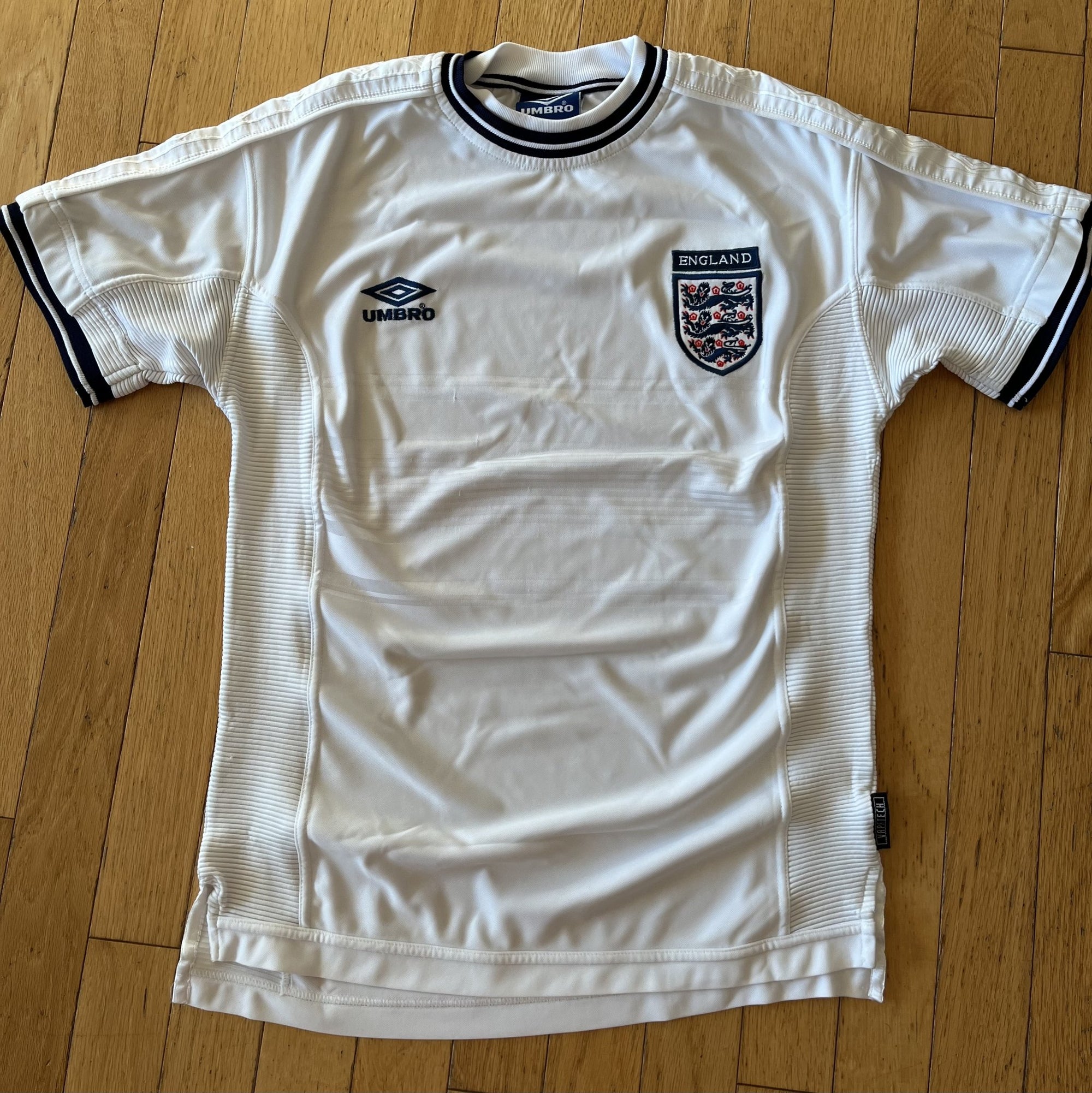 England 2000 Vintage Soccer Jersey-Olive & York