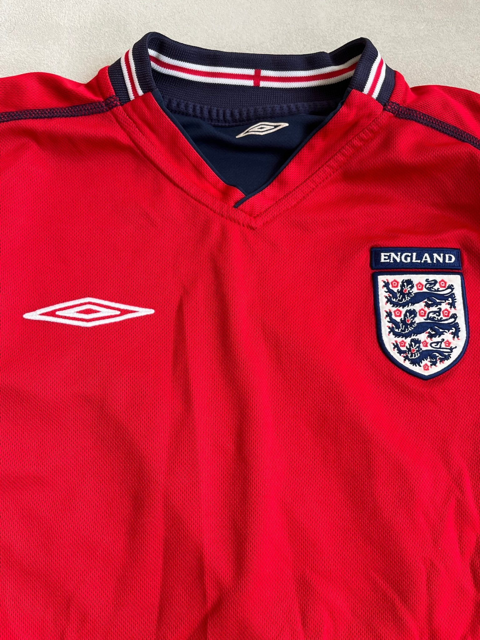 Y2K vintage 02-04 ENGLAND reversible L相当 England 2002 Vintage Reversible Jersey – Olive & York