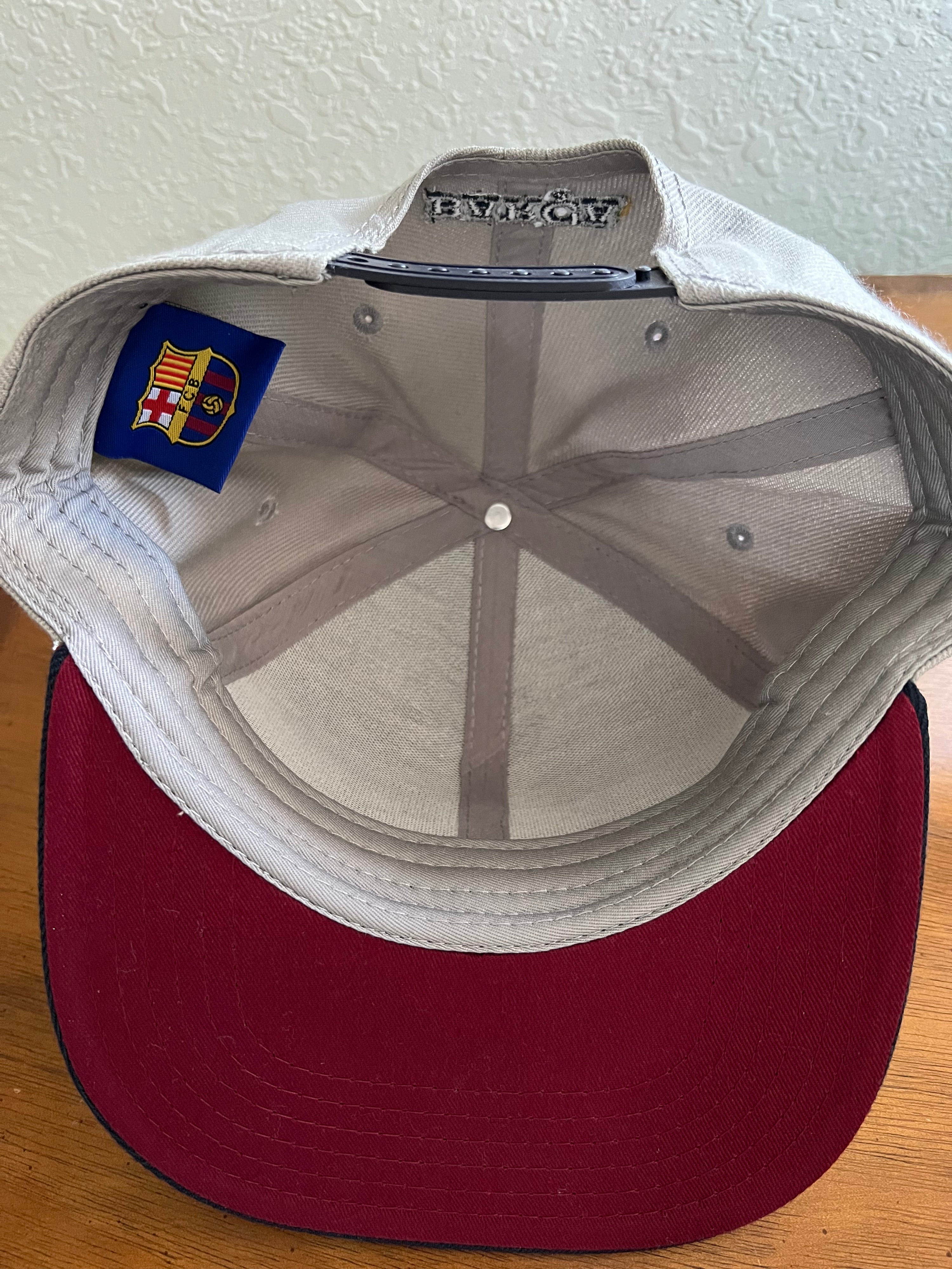 Barcelona Snapback-Olive & York