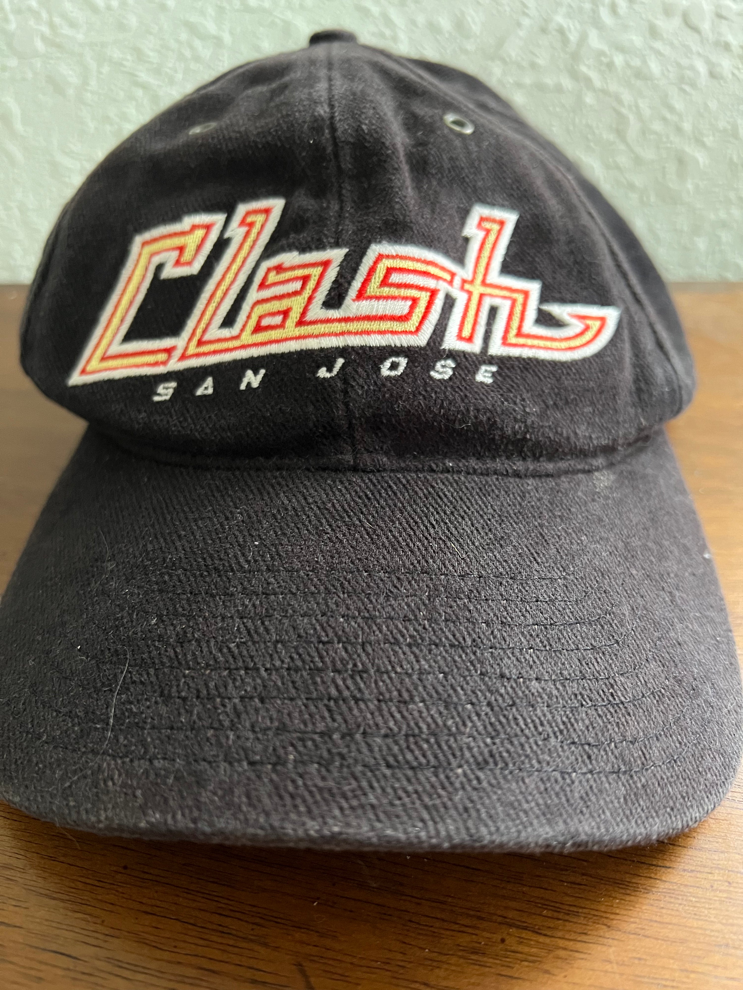 San Jose Clash Vintage Nike Strapback-Olive & York