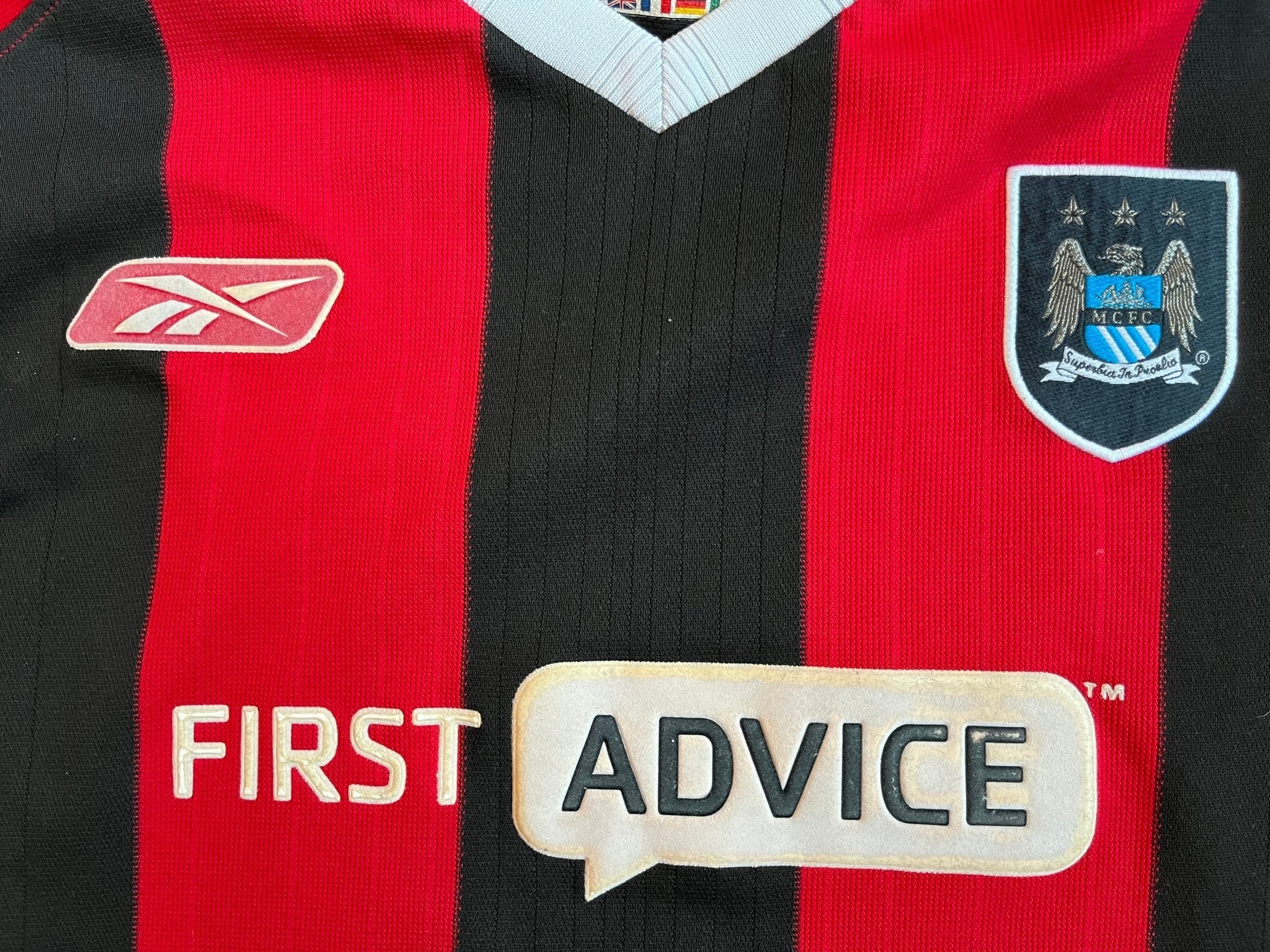 Manchester City 2004/05 Vintage Third Jersey Size Large-Olive & York