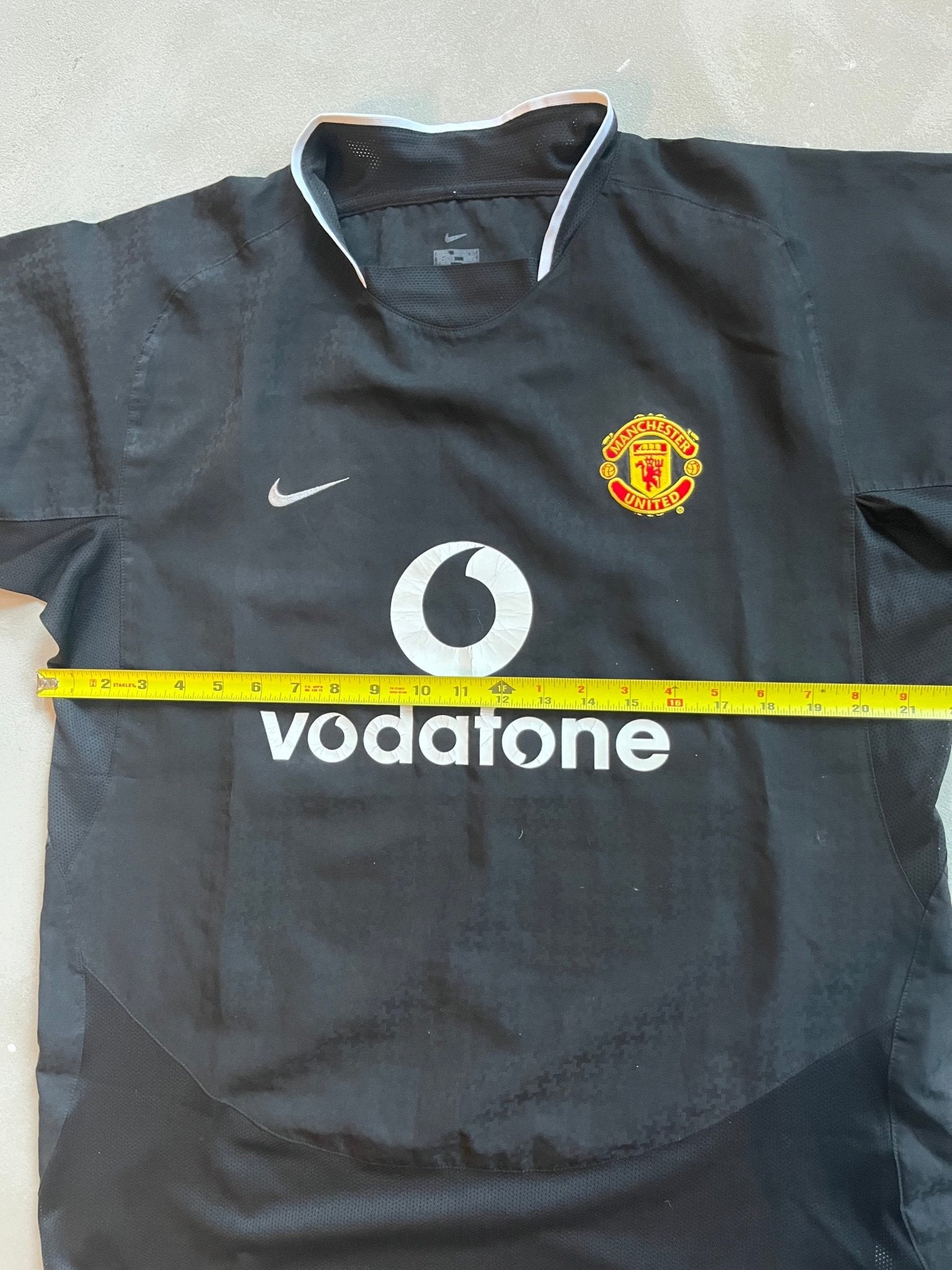 Manchester United Vintage 2004 Away Kit - Size XL-Olive & York