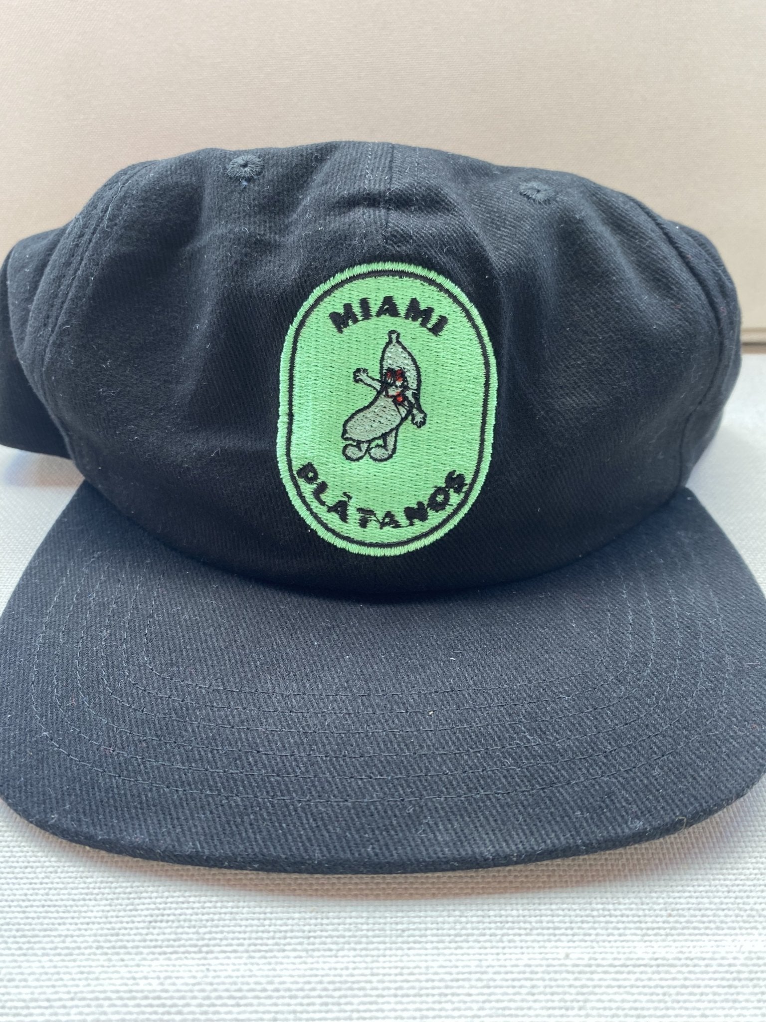 Miami Plátanos Black Snapback Hat-Olive & York