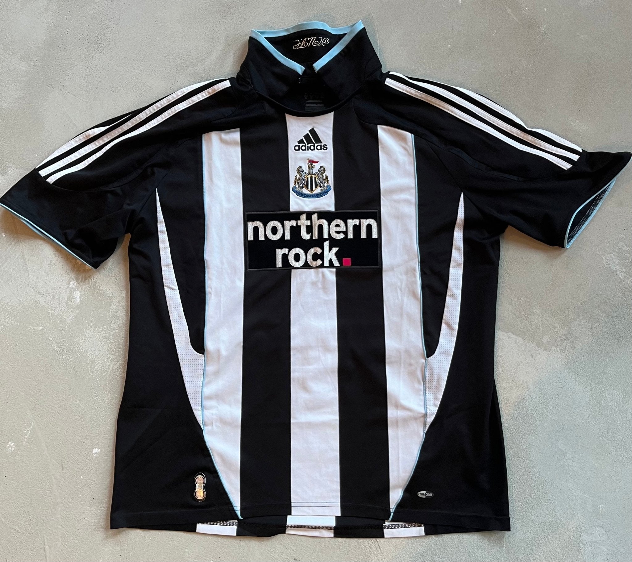 Newcastle Vintage 2008 09 Home Kit Size XL